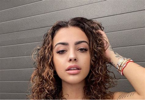 malu trevejo age|Malu Trevejo Biography